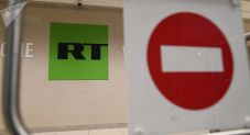 Латвия запретила канал RT и призывает к этому все страны ЕС